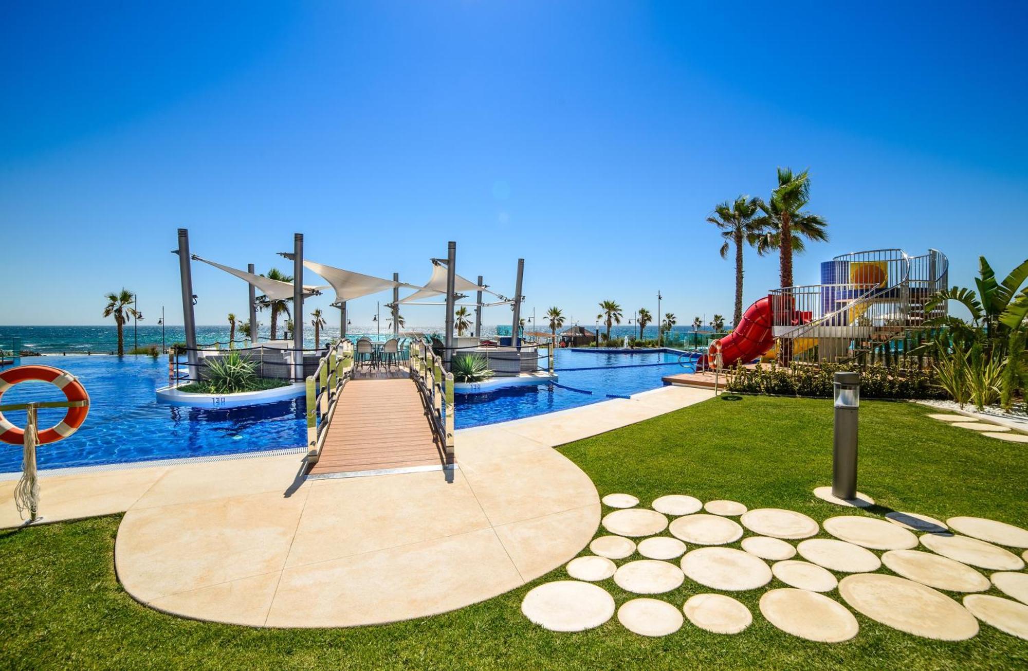 Bright Sea Senses With Sea Views Apartment *